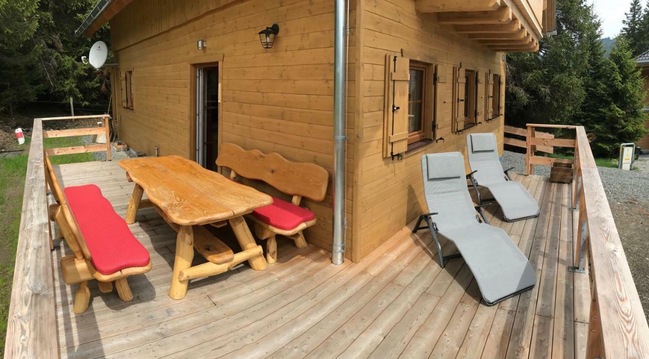 Almhaus & Almchalet Flattnitz Екстериор снимка
